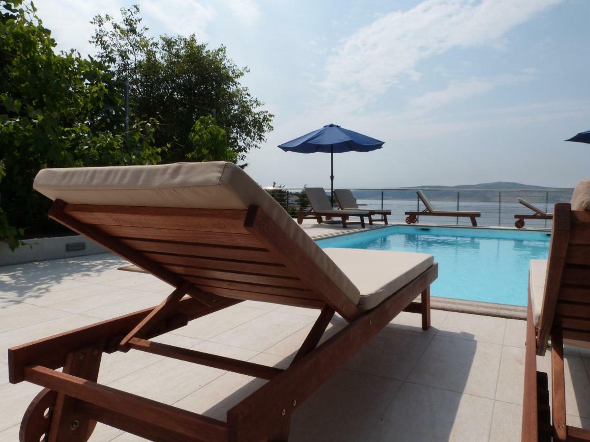 Maria Apartments สตารีกราด-ปาเคลนีซา ภายนอก รูปภาพ