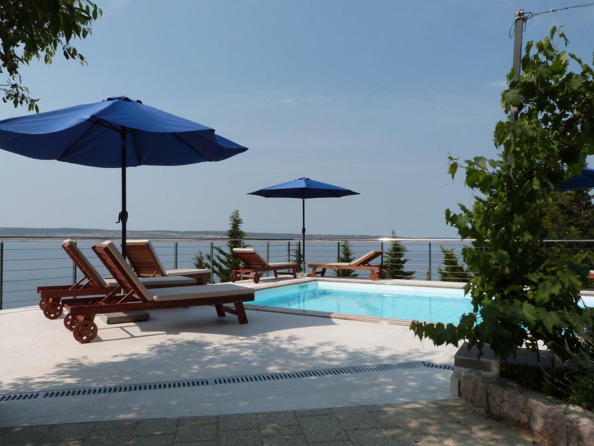 Maria Apartments สตารีกราด-ปาเคลนีซา ภายนอก รูปภาพ